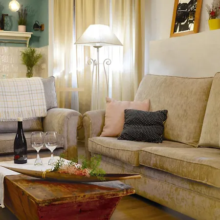 Periquina Con Encanto Munébrega